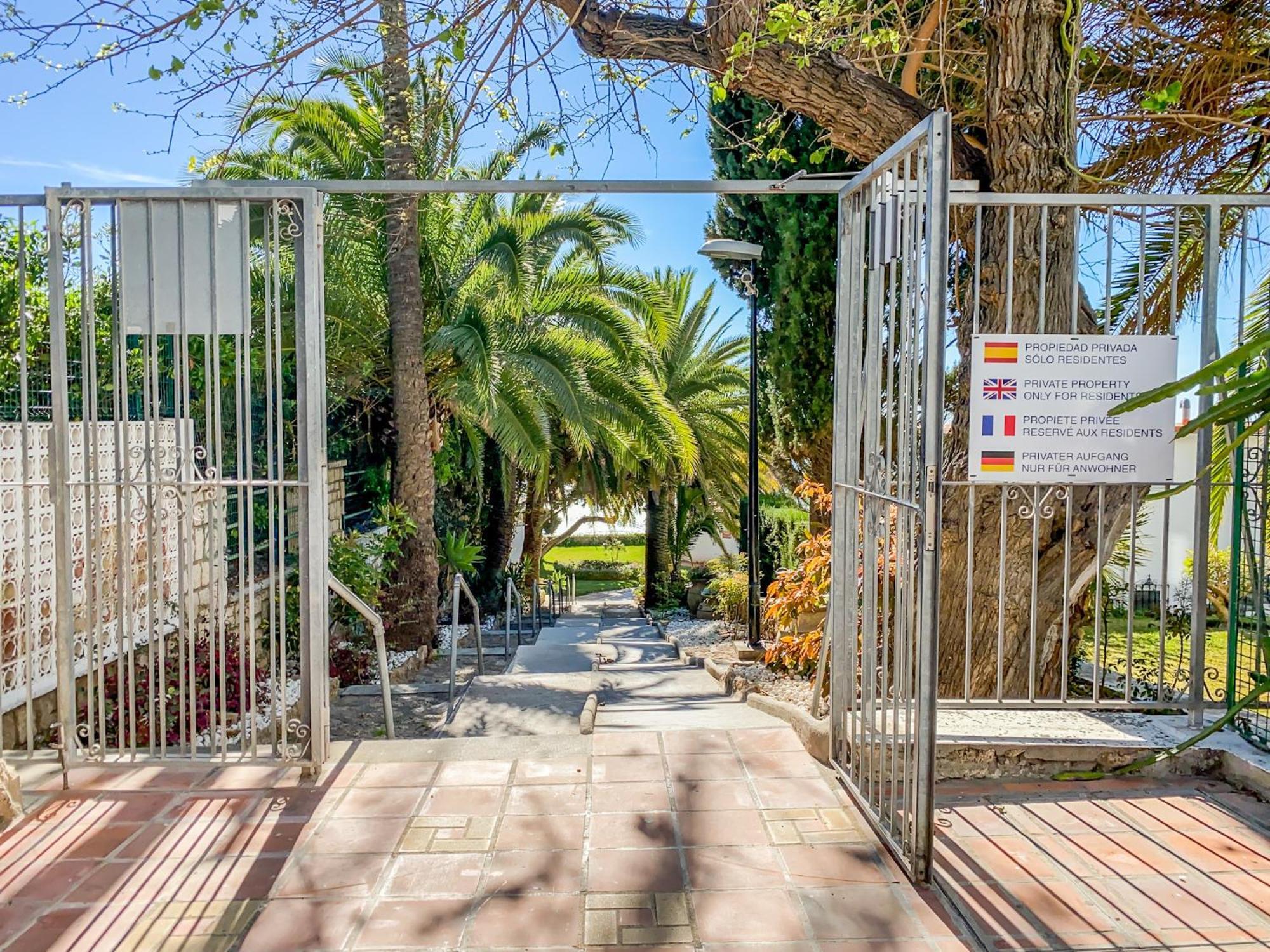 Suite Eden Torremolinos Zewnętrze zdjęcie